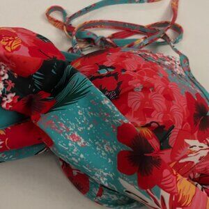 Floral Underwire Bikini Top